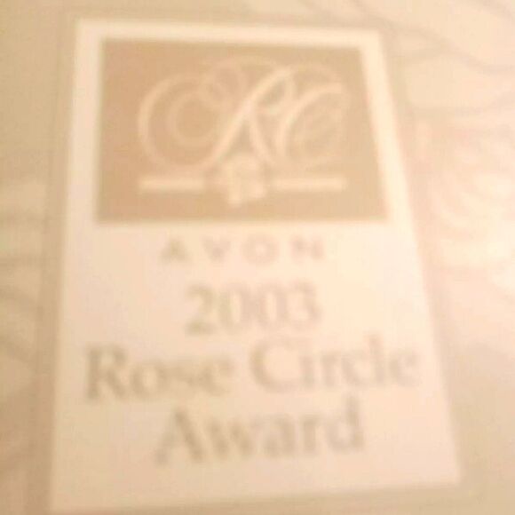 2003 Avon Rose Circle Collectable Award Plate - Picture 3 of 4